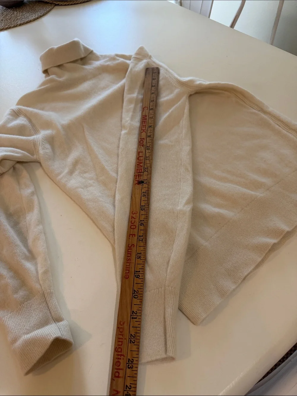 Todd Snyder Cream Turtleneck Sweater Sz S.  Box46